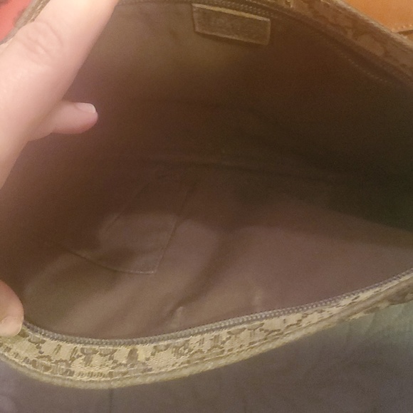 Vintage Gucci Small Mono GG Bag W/Adjustable Straps - Picture 5 of 17